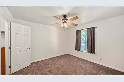 3933 Dale Road #E, Modesto, CA 95356 - Photo 17