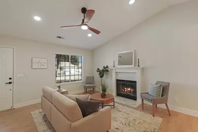 180 Dawn Circle, Galt, CA 95632 - Photo 5