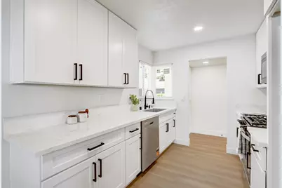 1591 Glidden Avenue, Sacramento, CA 95822 - Photo 9
