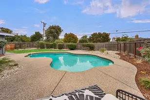 1339 Palomar Cir, Sacramento, CA 95831 - Photo 5