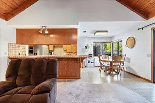 909 El Rancho Ct, Roseville, CA 95661 - Photo 13