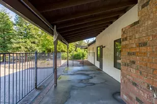 909 El Rancho Ct, Roseville, CA 95661 - Photo 33