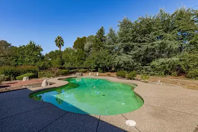 909 El Rancho Court, Roseville, CA 95661 - Photo 39