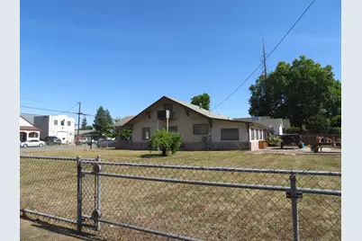 454 N 3rd Avenue, Oakdale, CA 95361 - Photo 3