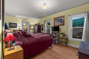 2813 27th St, Sacramento, CA 95818 - Photo 31