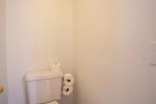10457 River Oaks Dr, Stockton, CA 95209 - Photo 19