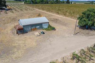 4248 W Woodbridge Road, Lodi, CA 95242 - Photo 19