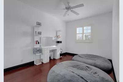 415 Parliament Way, Newman, CA 95360 - Photo 25