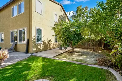 415 Parliament Way, Newman, CA 95360 - Photo 29