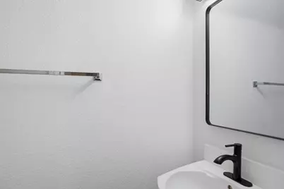 1542 Laguna Circle, Stockton, CA 95206 - Photo 13