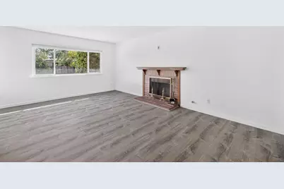 310 Coronado Way, Tracy, CA 95376 - Photo 11