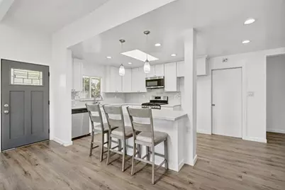 4853 Hazelwood Avenue, Carmichael, CA 95608 - Photo 11