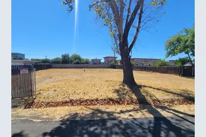 6320 Patterson Way, Sacramento, CA 95828 - Photo 1