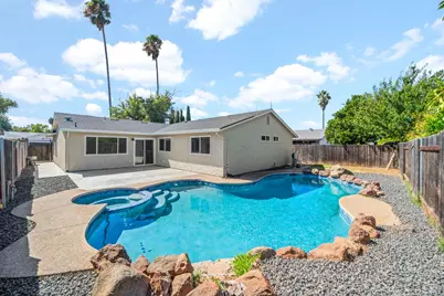 8352 Fieldpoppy Circle, Sacramento, CA 95828 - Photo 41