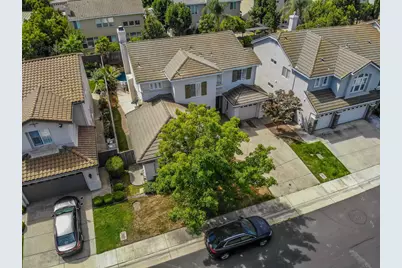 2612 Marsh Wren Way, Elk Grove, CA 95757 - Photo 11