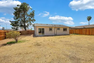2183 Gold Leaf Way, Olivehurst, CA 95961 - Photo 21