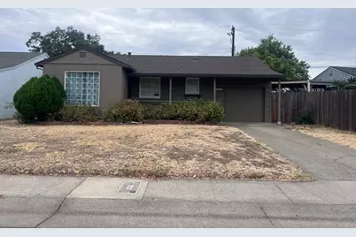 5550 40th Ave, Sacramento, CA 95824 - Photo 1