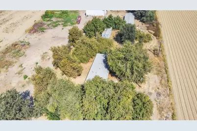 6801 W Elkhorn Boulevard, Sacramento, CA 95837 - Photo 5