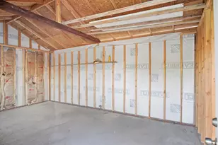 1300 N E St, Livingston, CA 95334 - Photo 29