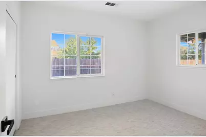 1300 N E Street, Livingston, CA 95334 - Photo 73