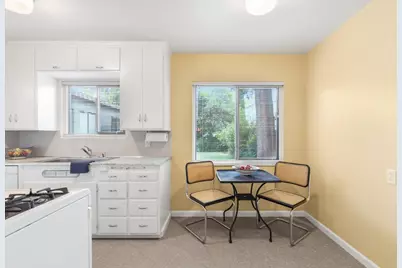 1424 36th Street, Sacramento, CA 95816 - Photo 9