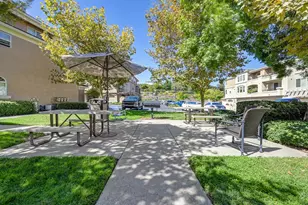 600 Moon Cir, Folsom, CA 95630 - Photo 45