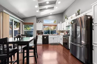 9059 Richborough Way, Elk Grove, CA 95624 - Photo 11