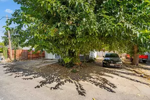 1121 El Vecino Ct, Modesto, CA 95350 - Photo 17