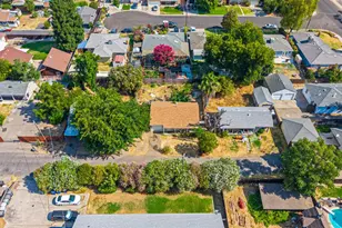 1121 El Vecino Ct, Modesto, CA 95350 - Photo 23