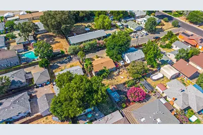 1121 El Vecino Court, Modesto, CA 95350 - Photo 25