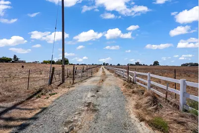 14694 Liberty Road, Galt, CA 95632 - Photo 17
