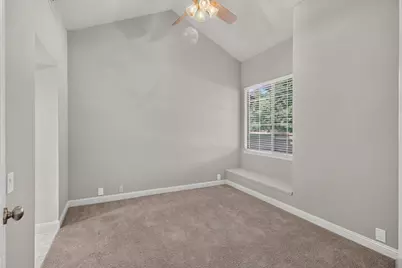 7516 Creekridge Lane, Citrus Heights, CA 95610 - Photo 11