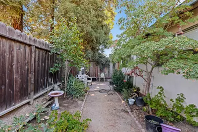 3720 Bridgeford Lane, Modesto, CA 95356 - Photo 39