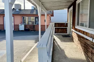 1120 W F St, Oakdale, CA 95361 - Photo 35