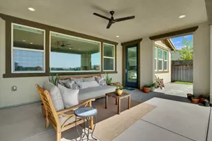 17562 Graceada Ln, Lathrop, CA 95330 - Photo 33