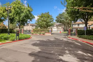 6409 Brook Hollow Cir, Stockton, CA 95219 - Photo 7