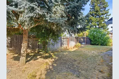 9 Rollingbrook Circle, Sacramento, CA 95833 - Photo 37