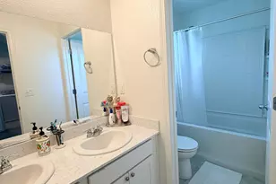 8232 Kossum Wy, Elk Grove, CA 95624 - Photo 29