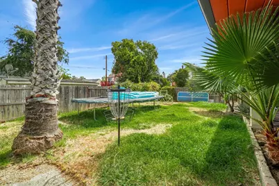 3216 Palmer Street, Sacramento, CA 95815 - Photo 31