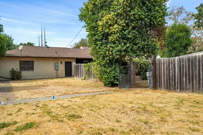 3216 Palmer Street, Sacramento, CA 95815 - Photo 57