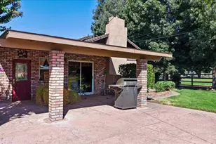 6837 Eleanor Rd, Oakdale, CA 95361 - Photo 17
