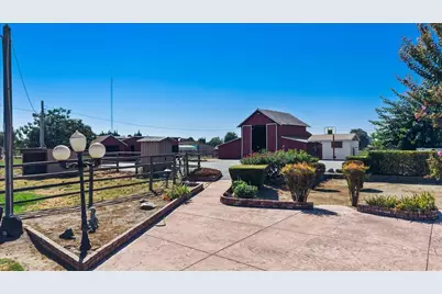 6837 Eleanor Road, Oakdale, CA 95361 - Photo 51