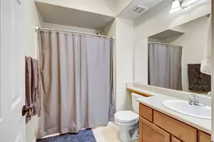 5201 Laguna Oaks, Elk Grove, CA 95758 - Photo 31