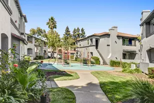 5201 Laguna Oaks, Elk Grove, CA 95758 - Photo 47