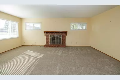 1937 Mulberry Way, Hughson, CA 95326 - Photo 11