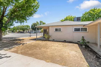 1502 W Orangeburg Avenue, Modesto, CA 95350 - Photo 5