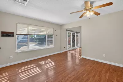 4233 Rosecrest Way, Sacramento, CA 95826 - Photo 29