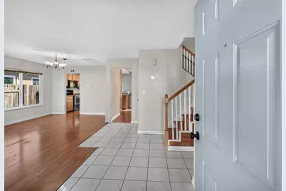 4233 Rosecrest Way, Sacramento, CA 95826 - Photo 13