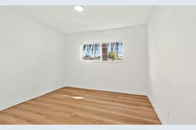 2511 Ferndale Avenue, Sacramento, CA 95822 - Photo 19