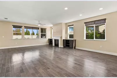 1329 Darrow Drive, Lathrop, CA 95330 - Photo 9